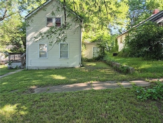 716 Olive St, Leavenworth, KS 66048