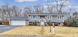 25 Oakwood Dr, Seymour, CT 06483