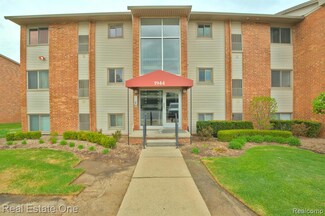 1944 Klingensmith Rd Unit 41B, Bloomfield Hills, MI 48302