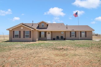 17 Mccall Ln, Moriarty, NM 87035