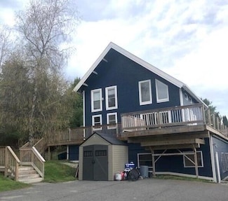 12 Laurence Way, Falmouth, ME 04105