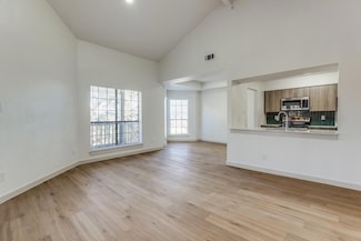 230 E 5th St Unit 305, Dallas, TX 75203