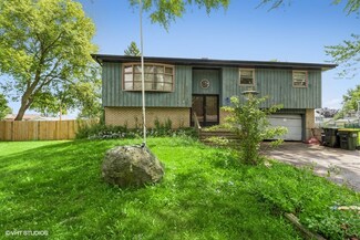 1510 Adams St, Lake In the Hills, IL 60156