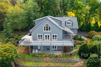 100 Crestwood Dr, Burnsville, NC 28714