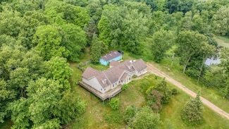 10450 Cement City Hwy, Addison, MI 49220