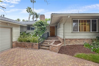 10868 Willowcrest Place, Studio City, CA 91604
