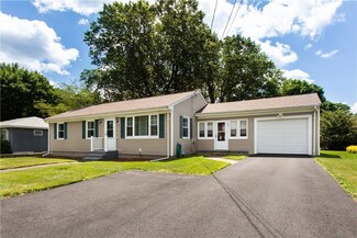 25 Linden Ave, Cumberland, RI 02864