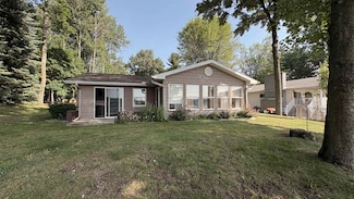 10760 Alpine Dr, Lake, MI 48632