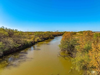 U S 87, Eden, TX 76837