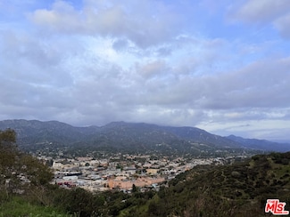 9727 N Estaban Way, Los Angeles, CA 91042