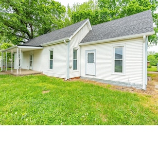 144 E Mill St, Crofton, KY 42217