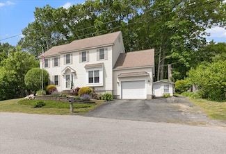 9 Savin Ave, Methuen, MA 01844