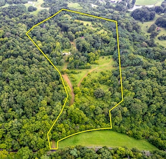 2176 Alton Station Rd, Lawrenceburg, KY 40342