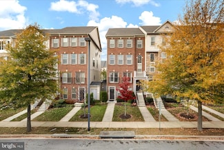 2633 Campus Way N, Glenarden, MD 20706