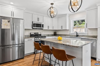 903 Charlton Ave, Charlottesville, VA 22903