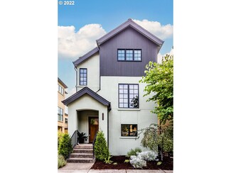 2833 Lord Byron Place, Eugene, OR 97408