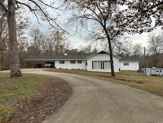 341 Douglas Ln, Clinton, AR 72031