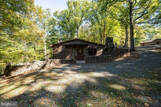 4811 Catharpin Rd, Gainesville, VA 20155