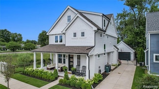 111 N Dorchester Ave, Royal Oak, MI 48067