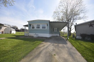 131 Charwood Dr, Lima, OH 45805