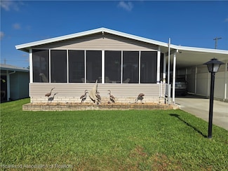 303 Yellow Willow St, Sebring, FL 33876