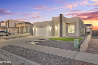 404 Frodsham St, El Paso, TX 79928