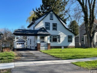 187 Searlwyn Rd, Syracuse, NY 13205