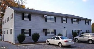 1842 Rock Cliff Dr, Martinsburg, WV 25401
