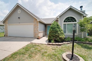 640 Bently Dr, Lawrence, KS 66049