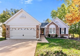 9440 Dennison Grove Ct, Saint Louis, MO 63126