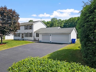 98 Gowing Rd, Hudson, NH 03051