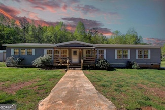 537 Craven Rd, Roopville, GA 30170