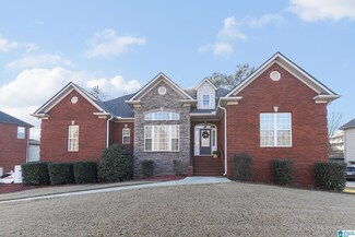 3026 N Grande View Cove, Maylene, AL 35114