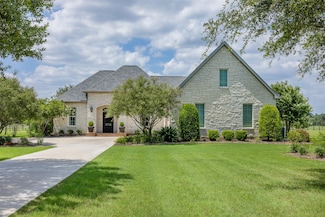 1001 Providence Landing, Columbus, TX 78934