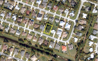 2826 SW South Calabria Cir, Port St. Lucie, FL 34953