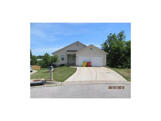 409 N Savage Ct, Independence, MO 64050