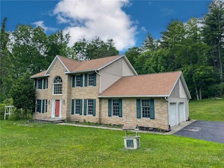 11827 Lando Ln, Corning, NY 14830