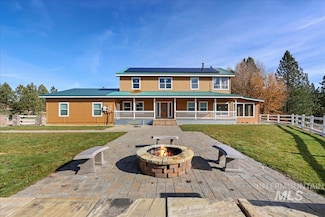 37 Valley Vista Dr, Garden Valley, ID 83622
