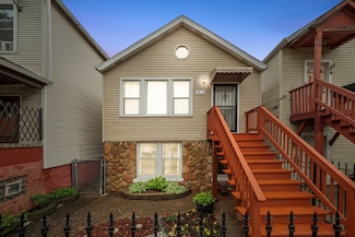 4716 S Laflin St, Chicago, IL 60609