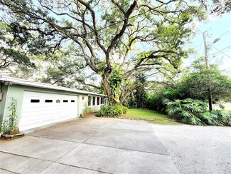 1987 Wolford Rd, Clearwater, FL 33760