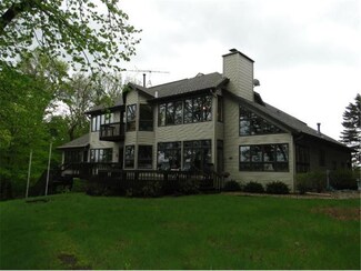 1140 Lake Francis Ln, Elysian, MN 56028
