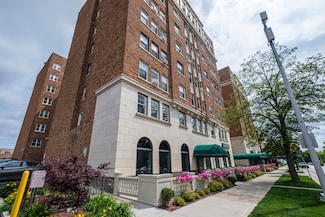 1028 E Juneau Ave Unit 330, Milwaukee, WI 53202