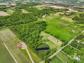 438 E Snow Rd, Baroda, MI 49101