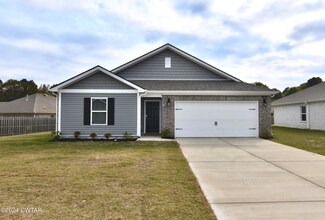 24 Green Gate Ln, Jackson, TN 38305