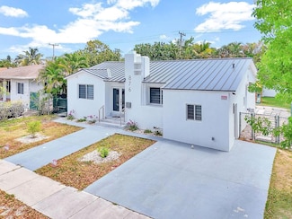 876 NE 81st St, Miami, FL 33138