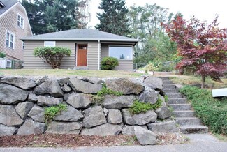 7317 32nd Ave SW, Seattle, WA 98126