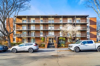 45 Oval Rd Unit 36, Quincy, MA 02170