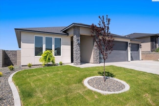 2355 Upriver Ave, Kennewick, WA 99338