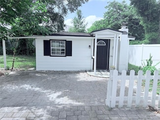 2120 Carlton Dr, Orlando, FL 32806
