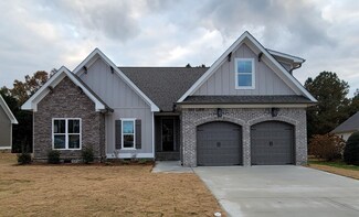 389 Quartz Dr Unit 152, Chickamauga, GA 30707